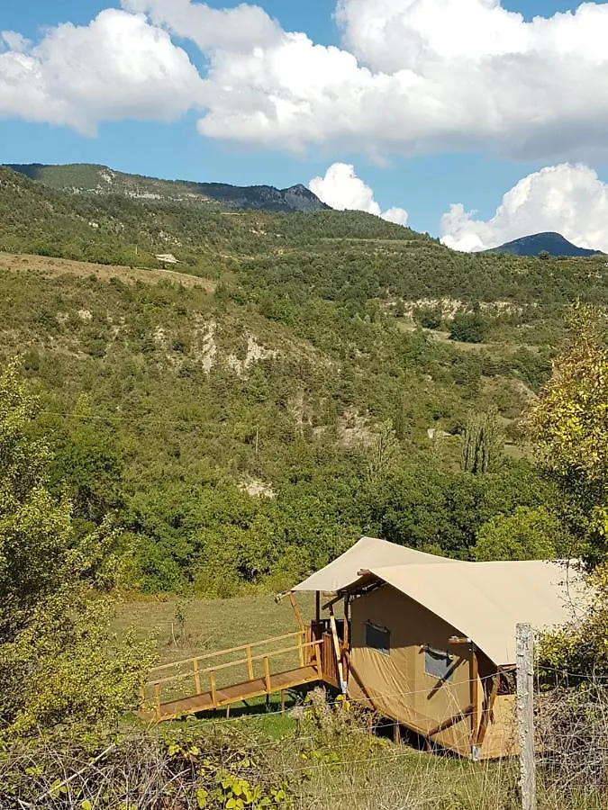 La Ferme De Clareau- Glamp'In Lodge Nature -Tentes Safari- Chambres D'Hotes Sous La Toile La Motte-Chalancon